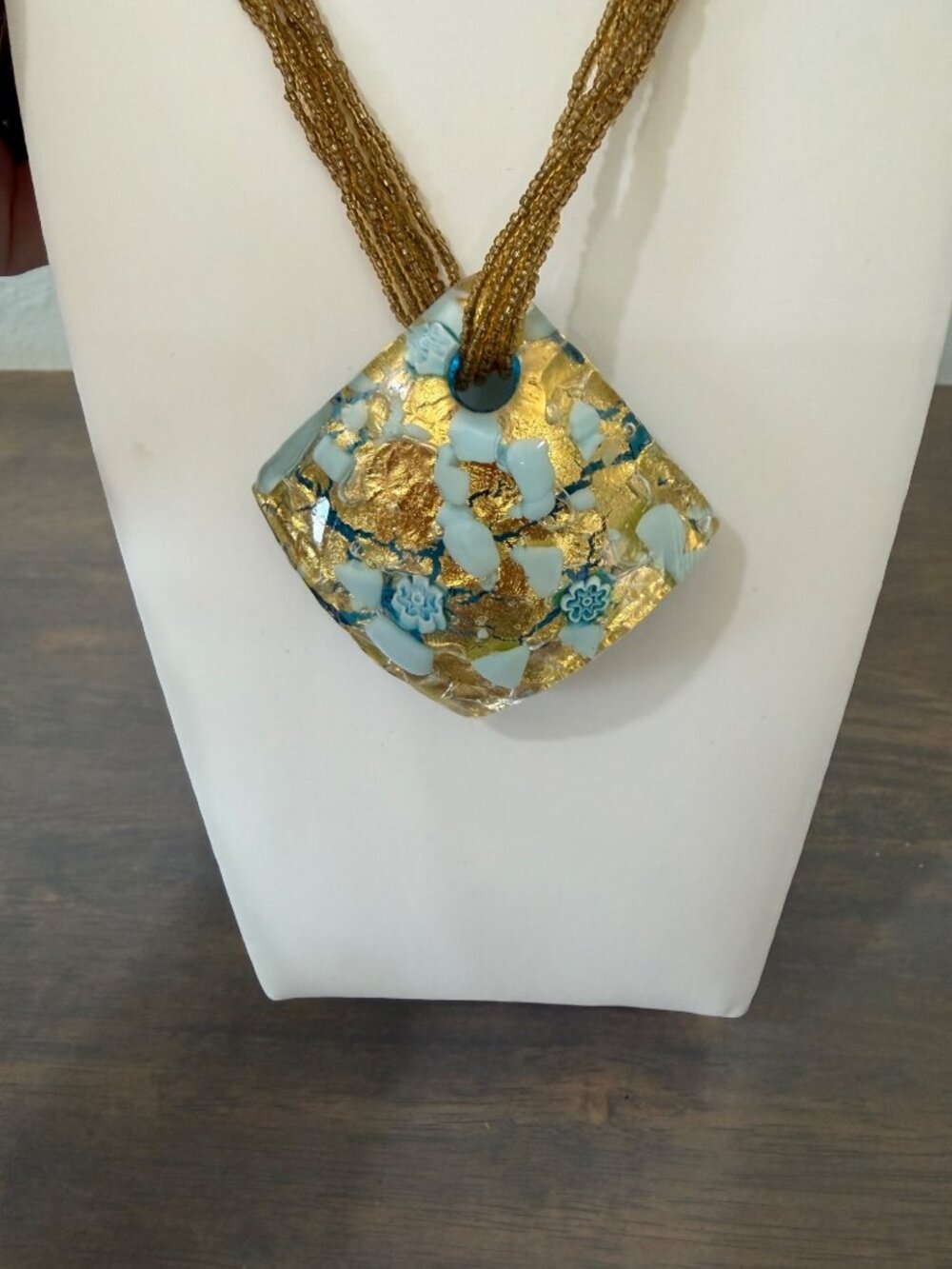 Murano Venetian Glass Pendant Beaded Necklace Gold Fleck